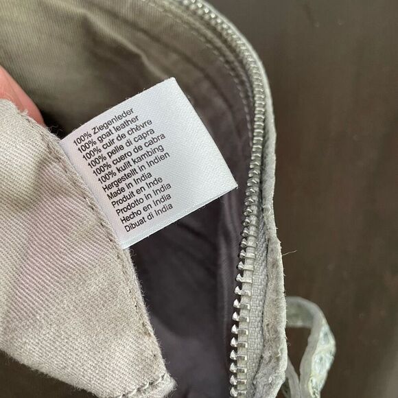 Liebeskind Berlin Nyala Goat Leather Colored Snake Crossbody Purse Bag Grey - Picture 12 of 13